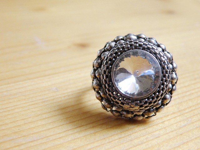 Quels sont les meilleurs métaux pour bijoux en 2025 ?