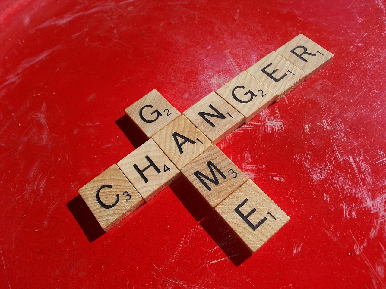 Changer souvent de travail : quelle signification psychologique en 2025 ?